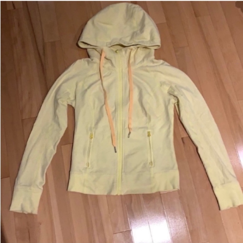FLAWED Lululemon Rejuvenate Hoodie Mellow Lemon Full Zip Up Hoodie/Jacket-size 6